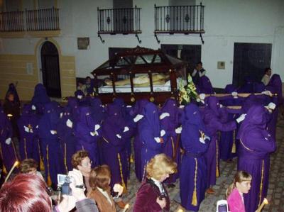 20070407134943-procesion-viernes-santo-i.jpg