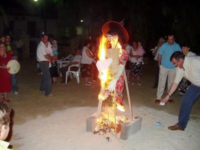20070624124218-verbena-noche-de-san-juan.jpg