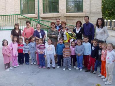 20071025162202-visita-delegada-educacion.jpg