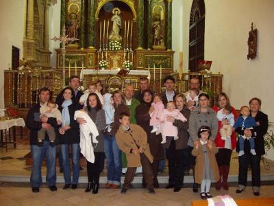 20080203113204-presentacion-ninos-a-la-patrona.jpg
