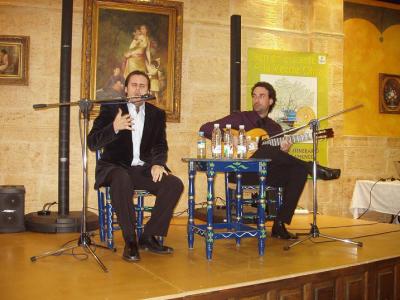 20080210122418-velada-flamenca-a-la-verde-oliva.jpg