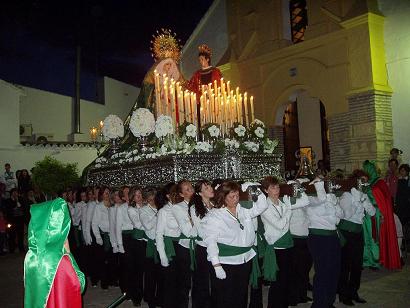 20090409095411-uno-copia-de-procesion-martes-santo.jpg