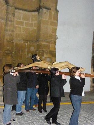 20090409100036-copia-de-via-crucis-06-04-09-.-005.jpg