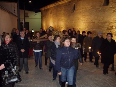 20100401103807-copia-de-via-crucis-del-miercoles-santo-en-lopera-i.jpg