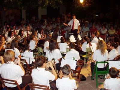 20100803091757-copia-de-concierto-barrio-del-pilar.jpg